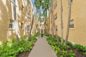 1255 Pennsylvania Ave APT 300, Miami Beach, FL 33139, Sold 12/05/23