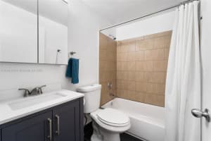 1255 Pennsylvania Ave APT 300, Miami Beach, FL 33139, Sold 12/05/23