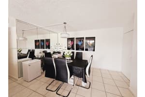 9310 Fontainebleau Blvd APT 302, Miami, FL 33172, Sold 04/23/24