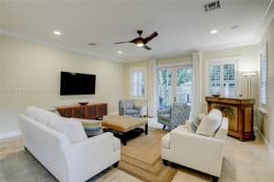 952 SW 7th St #952, Fort Lauderdale, FL 33315, Sold 12/11/23