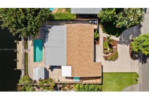 2524 Okeechobee Ln, Fort Lauderdale, FL 33312, Sold 12/27/23
