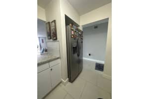 6970 NW 186th St Apt 3-502, Hialeah, FL 33015, Sold 12/12/23