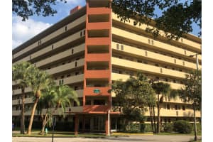 1770 NE 191st St Apt 215-1, Miami, FL 33179, Sold 12/19/23