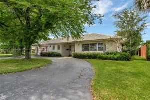 1065 NW 5th St, Boca Raton, FL 33486, Sold 03/04/24