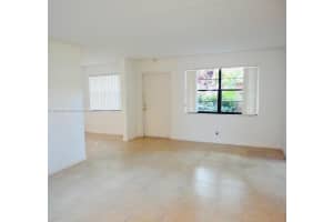 500 NE 2nd St APT 110, Dania Beach, FL 33004, Sold 01/31/24