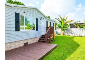 220 NE 12th Ave Lot 181, Homestead, FL 33030, Sold 11/20/23