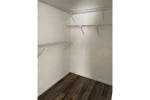 325 Ives Dairy Rd # 325-09, Miami, FL 33179, Sold 12/26/23