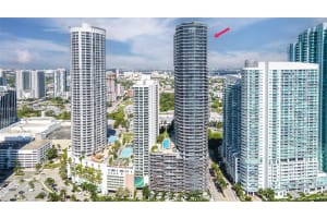 488 NE 18th St #4407, Miami, FL 33132, Sold 12/08/23