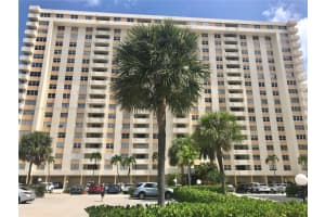 1833 S Ocean Dr APT 304, Hallandale Beach, FL 33009, Sold 06/07/24