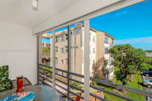 2850 Somerset Dr #318l, Lauderdale Lakes, FL 33311, Sold 02/06/24