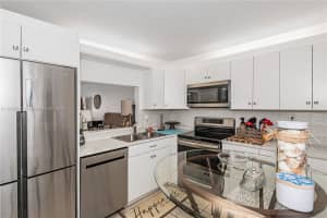 2850 Somerset Dr #318l, Lauderdale Lakes, FL 33311, Sold 02/06/24
