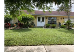 5732 Mels Way, Lake Worth Beach, FL 33463, Sold 12/07/23