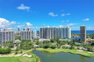 20281 E Country Club Dr APT 910, Aventura, FL 33180, Sold 04/09/24