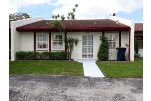 5318 SW 141st Ave, Miami, FL 33175, Sold 02/06/24