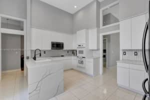 10762 Denver Dr, Hollywood, FL 33026, Sold 01/03/24