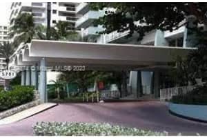 5701 Collins Ave, Miami, FL 33140, Sold 01/05/24