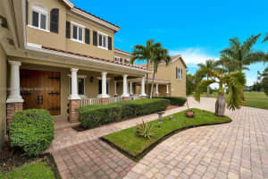 35850 SW 218th Ave, Homestead, FL 33034, Sold 12/15/23