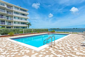 1700 NE 105th St APT 514, Miami Shores, FL 33138, Sold 12/10/24