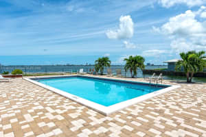 1700 NE 105th St APT 514, Miami Shores, FL 33138, Sold 12/10/24