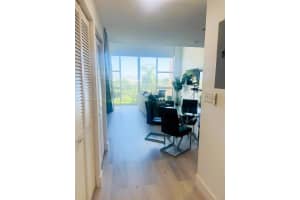Vizcayne, 253 NE 2nd St APT 433, Miami, FL 33132, Sold 05/13/24