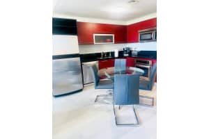 Vizcayne, 253 NE 2nd St APT 433, Miami, FL 33132, Sold 05/13/24