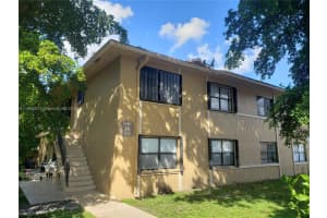 6690 W 26th Ct 22 16, Hialeah, FL 33016, Sold 11/08/23