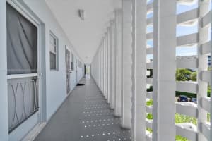 875 NE 195th St APT 211, Miami, FL 33179, Sold 08/05/25