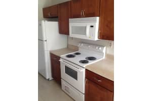 4867 NW 97th Ct #385, Doral, FL 33178, Sold 05/08/24
