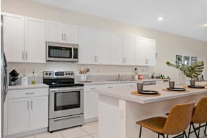 25182 SW 108th Ave, Homestead, FL 33032, Sold 11/14/23