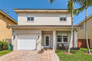 8957 SW 215th Ln, Cutler Bay, FL 33189, Sold 04/11/24