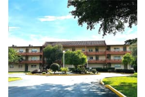 8826 W McNab Rd APT 304, Tamarac, FL 33321, Sold 01/04/24