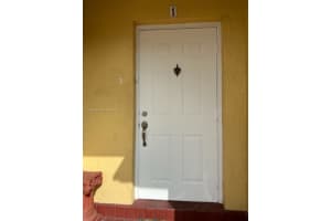 8250 NW 10th St APT 1, Miami, FL 33126, Sold 12/11/23