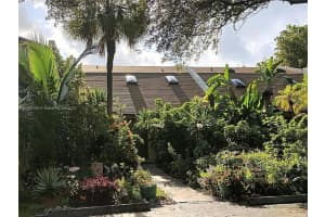 172 NE 6th Ct #172, Dania Beach, FL 33004, Sold 12/16/23