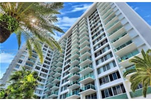 1000 West Ave APT 721, Miami Beach, FL 33139, Sold 12/29/23