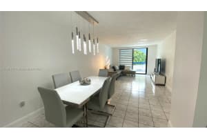 9440 Fontainebleau Blvd APT 217, Miami, FL 33172, Sold 12/04/23