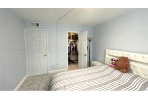 9440 Fontainebleau Blvd APT 217, Miami, FL 33172, Sold 12/04/23