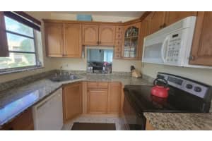 6051 NW 61st Ave APT 201, Tamarac, FL 33319, Sold 01/18/24