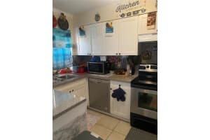 4413 Treehouse Ln A, Tamarac, FL 33319, Sold 11/14/23