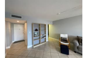 16850 S Glades Dr #2j, North Miami Beach, FL 33162, Sold 01/05/24