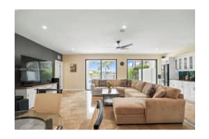 10643 Old Hammock Wy, Wellington, FL 33414, Sold 11/27/23