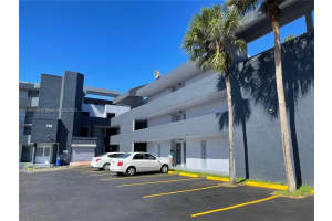 110 Fontainebleau Blvd APT 402, Miami, FL 33172, Sold 01/25/24