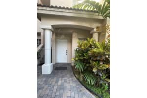 5650 NW 115th Ct APT 105, Doral, FL 33178, Sold 11/22/23