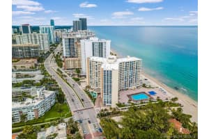 3180 S Ocean Dr APT 1722, Hallandale Beach, FL 33009, Sold 04/12/24