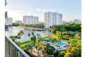 18151 Ne 31st Ct 906, Aventura