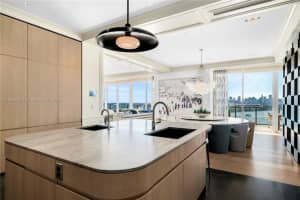 800 South Pointe Dr APT 1504, Miami Beach, FL 33139, Sold 11/29/23