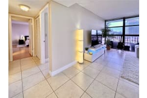 200 Leslie Dr APT 530, Hallandale Beach, FL 33009, Sold 01/19/24