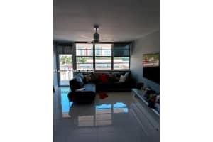 250 174th St 302, Sunny Isles Beach