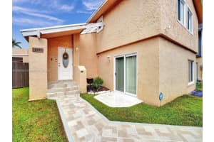 1007 NW 106th Ave, Miami, FL 33172, Sold 11/28/23