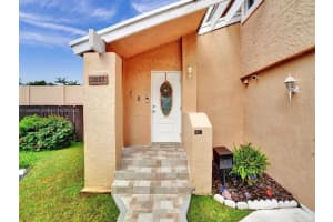 1007 NW 106th Ave, Miami, FL 33172, Sold 11/28/23