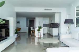68 SE 6th St Apt 2503, Miami, FL 33131, Sold 11/13/23